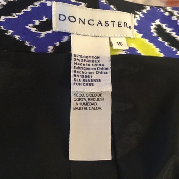 Doncaster Brand Women’s Size 16 Skirt IKAT print in Navy Lime Green and Black. - Picture 3 of 10